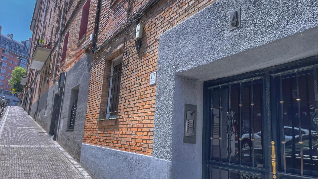 Vt Flat Reformado Con Escritorio De Trabajo Y Wifi Apartment Bilbao Exterior foto